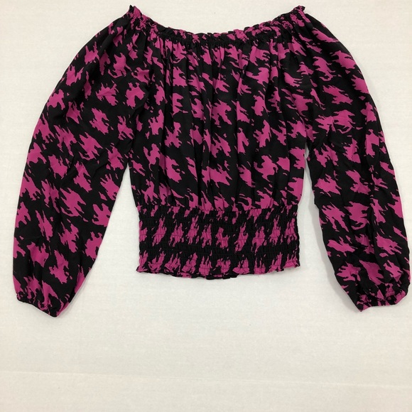 Michael Kors Tops - 🔥SALES 🔥michael kors Off The Shoulder Top